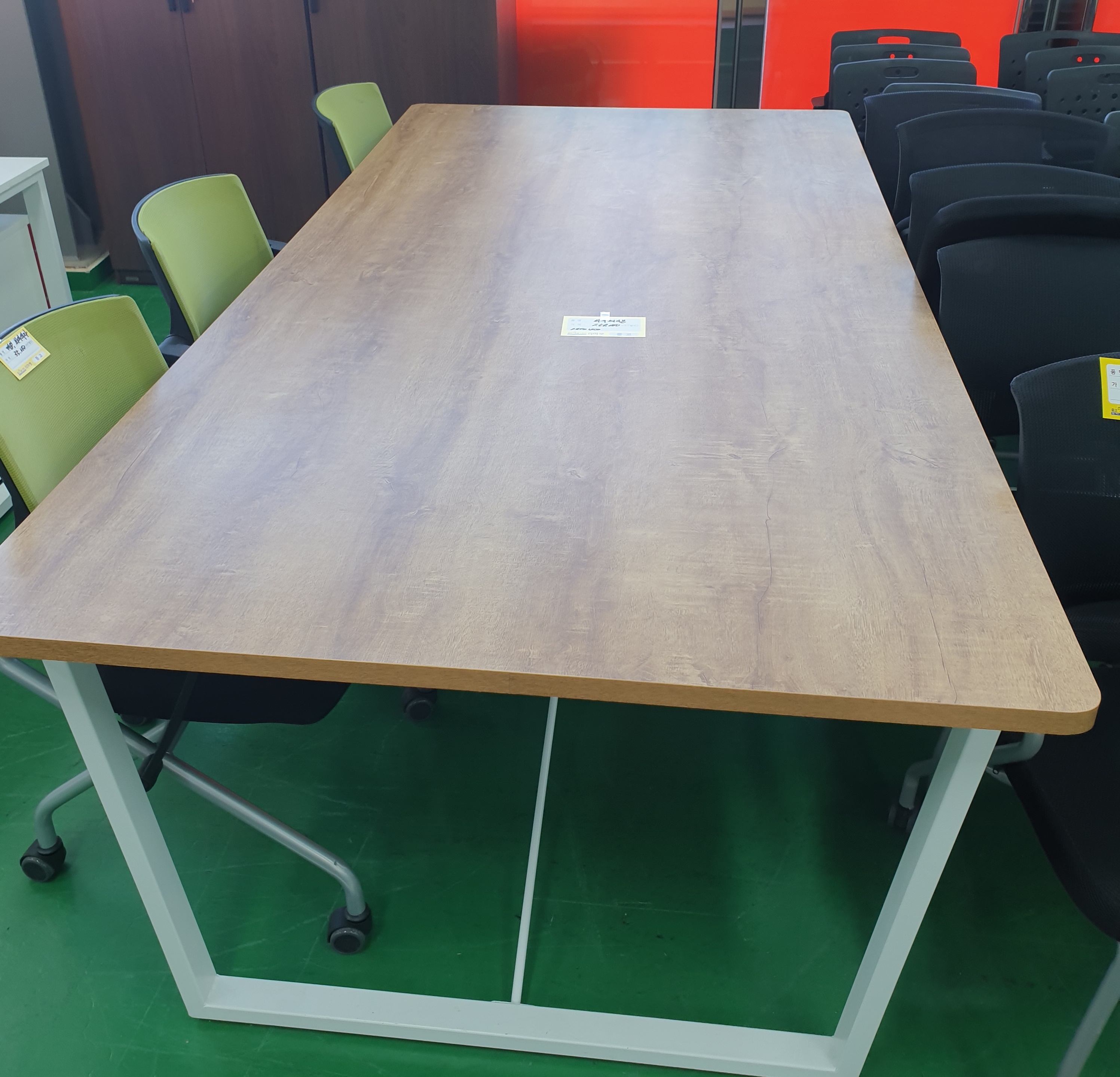 멜론 회의테이블 (21121715)